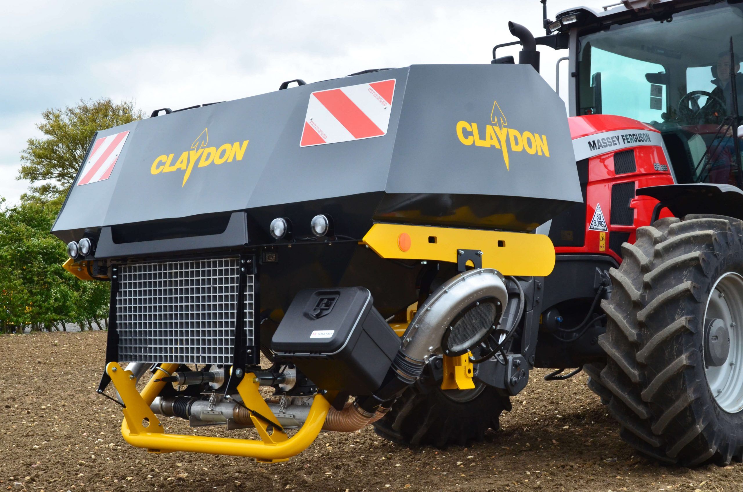 THE NEW CLAYDON FRONT HOPPER